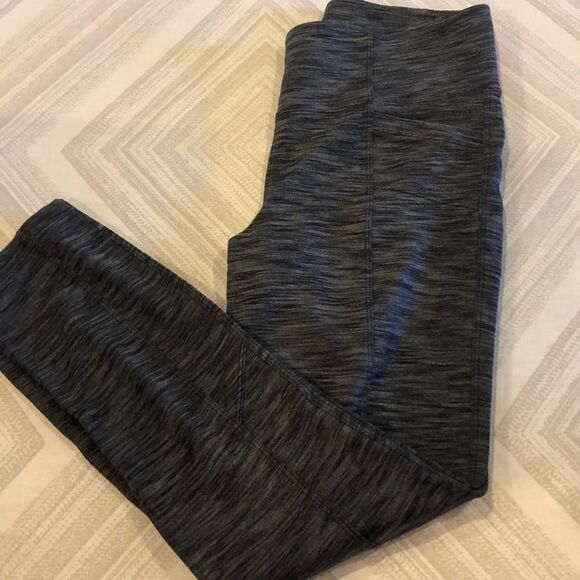 Athleta Gray & Black Striped Pocket Leggings - Picture 1 of 7